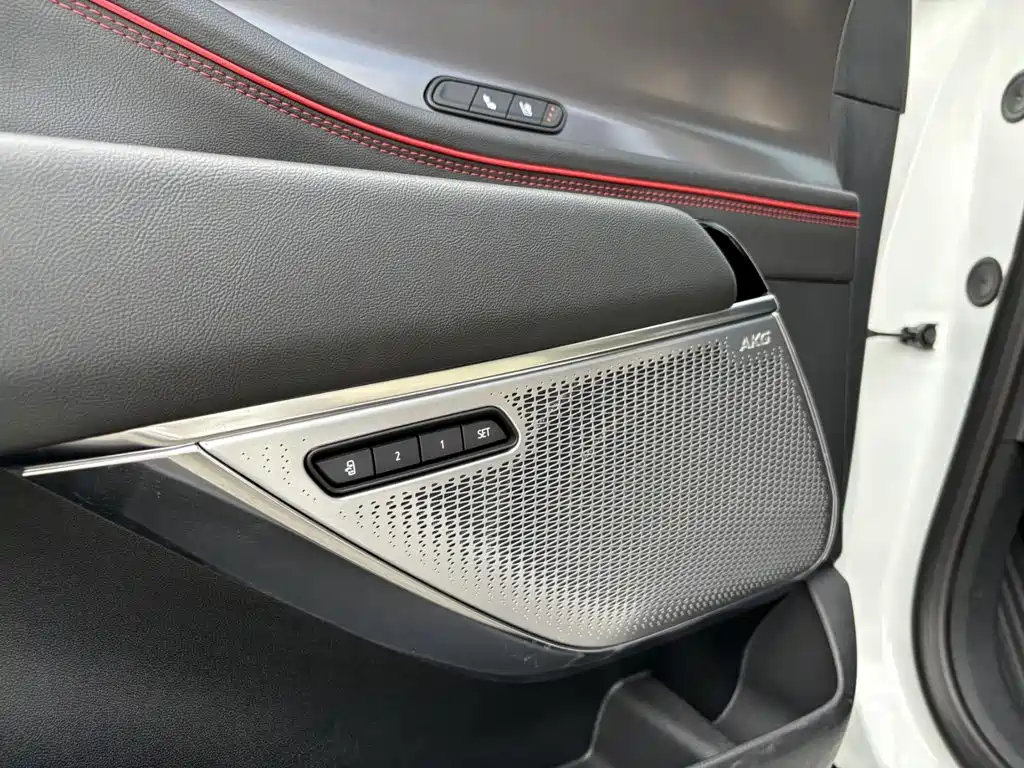 Cadillac GT4 — миниатюра 13