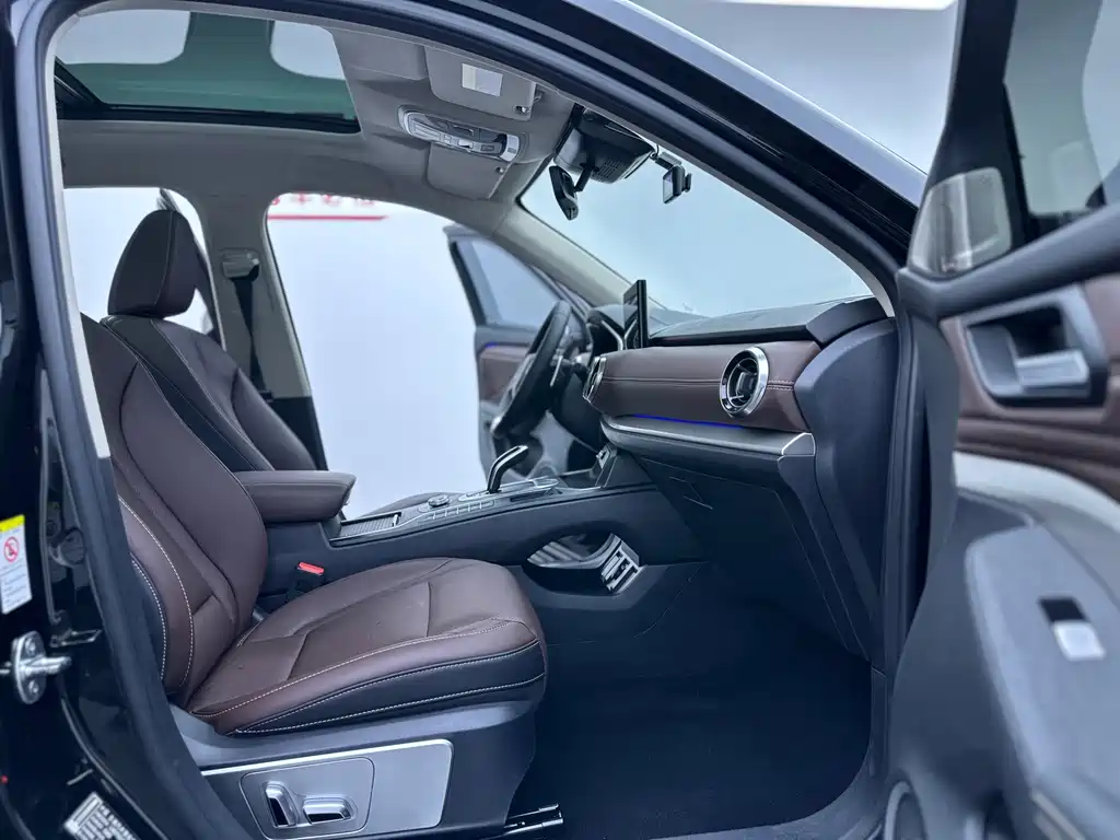Wey Wey VV6 — миниатюра 17