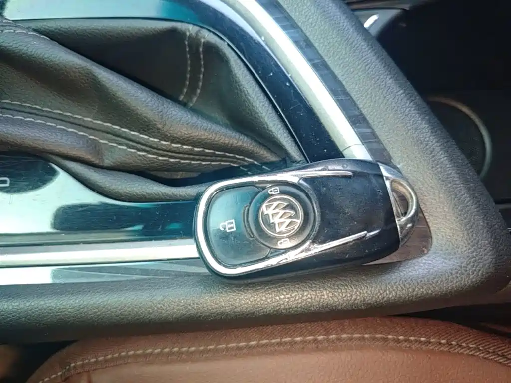 Buick GL6 — миниатюра 9