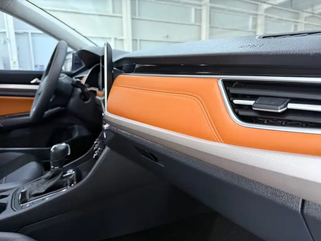 Volkswagen Bora — миниатюра 16