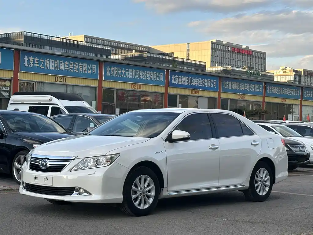 Toyota Camry 2014