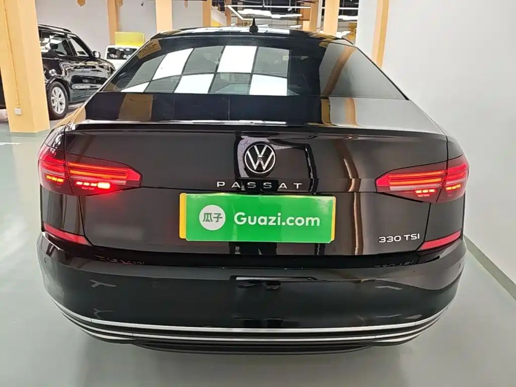 Volkswagen Passat — миниатюра 6