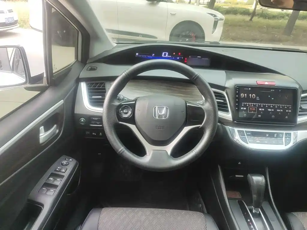 Honda Jade — миниатюра 11