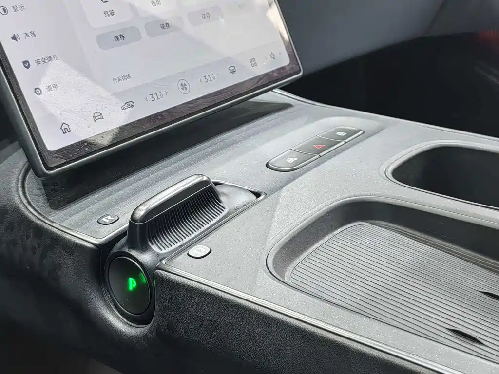 NIO ET5T — миниатюра 12