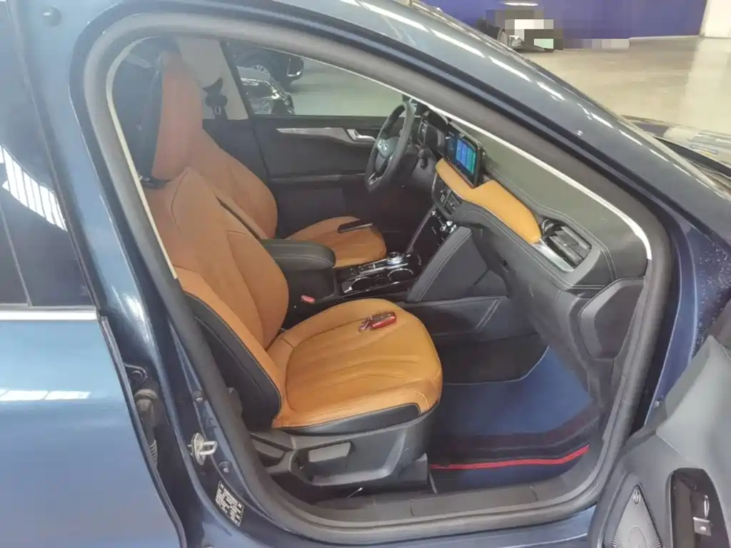 Ford Escape — миниатюра 25
