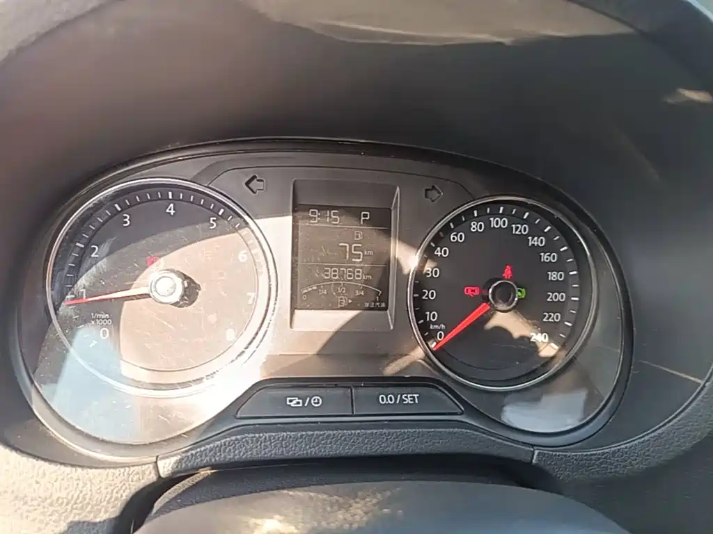 Volkswagen Polo — миниатюра 12