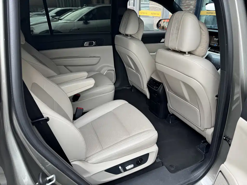 Li Auto Li ONE — миниатюра 19