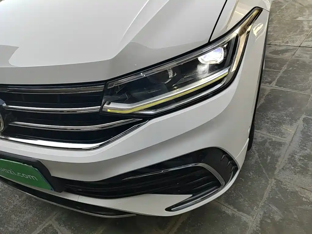 Volkswagen Tiguan L — миниатюра 24