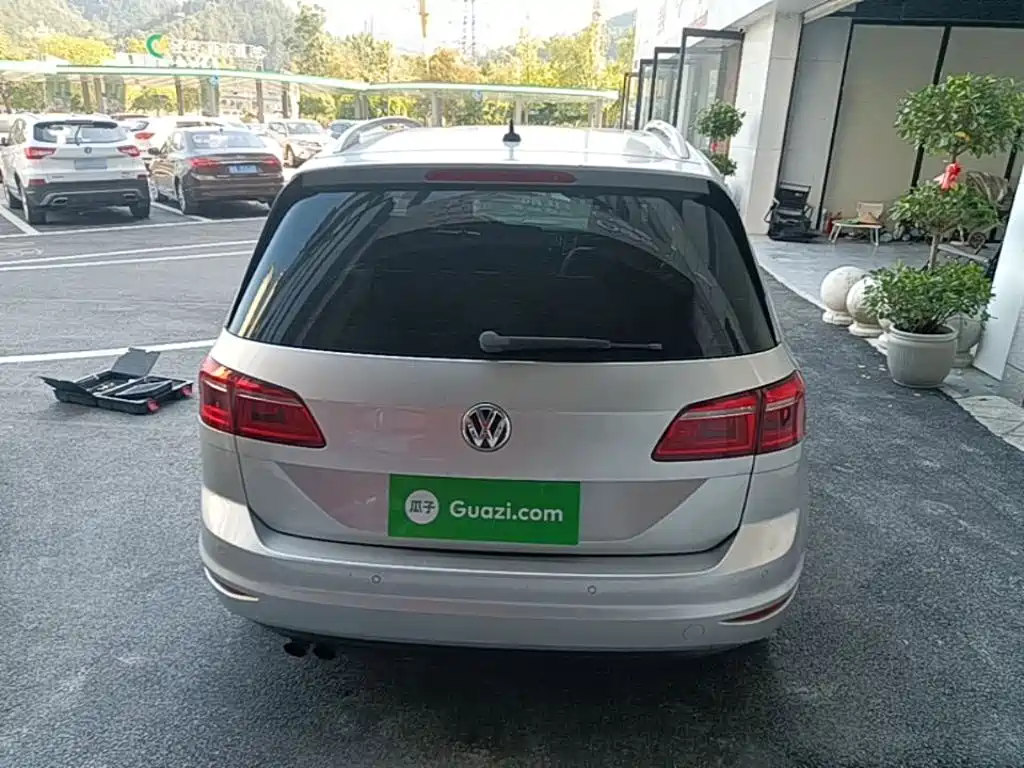Volkswagen Golf (Import) — миниатюра 6