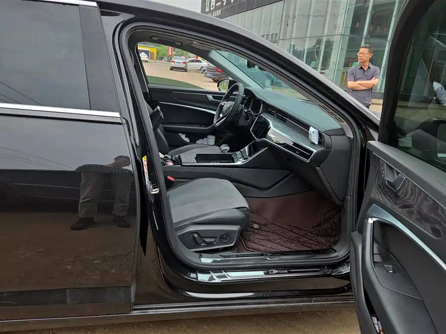 Audi A6L 2020 40 TFSI Luxury