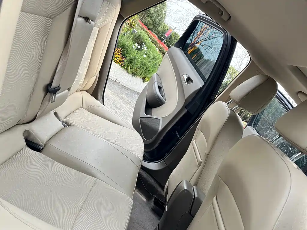 Buick Excelle — миниатюра 12