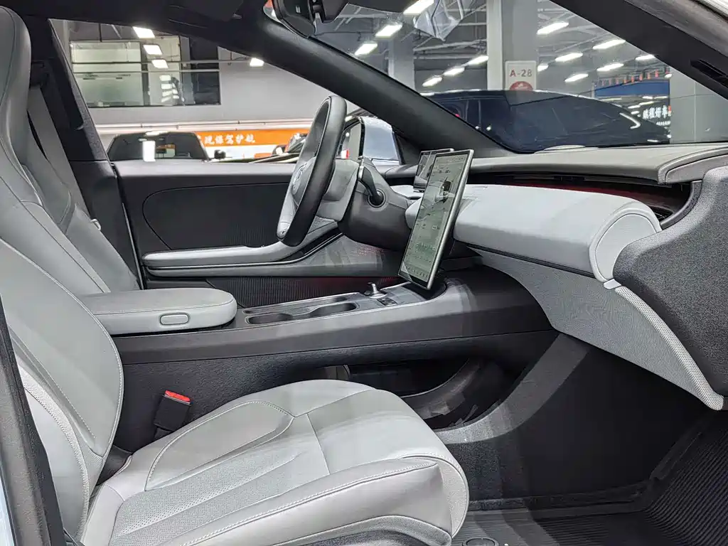 NIO ET5T — миниатюра 18