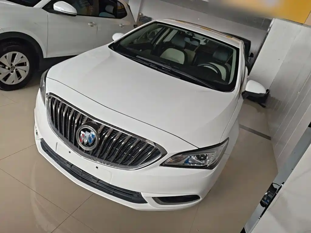 Buick Verano — миниатюра 2