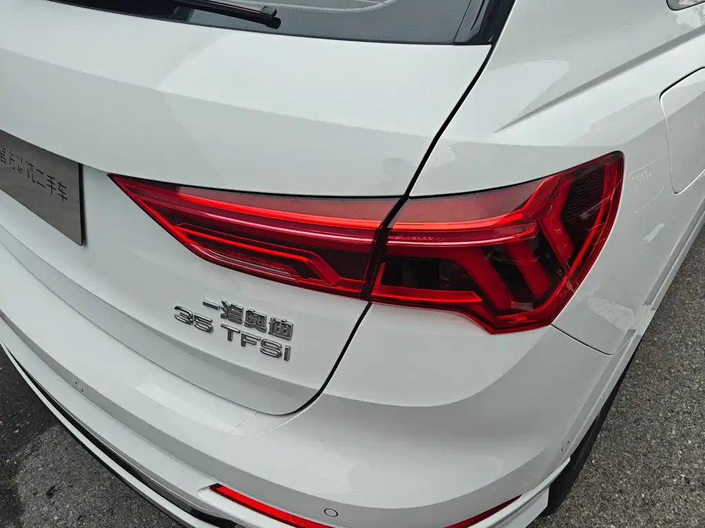 Audi Q3 — миниатюра 13