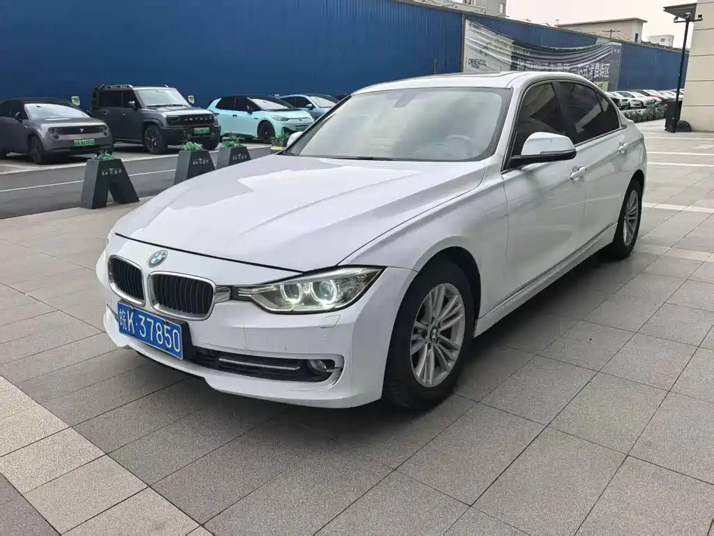 BMW 3 Series 2015