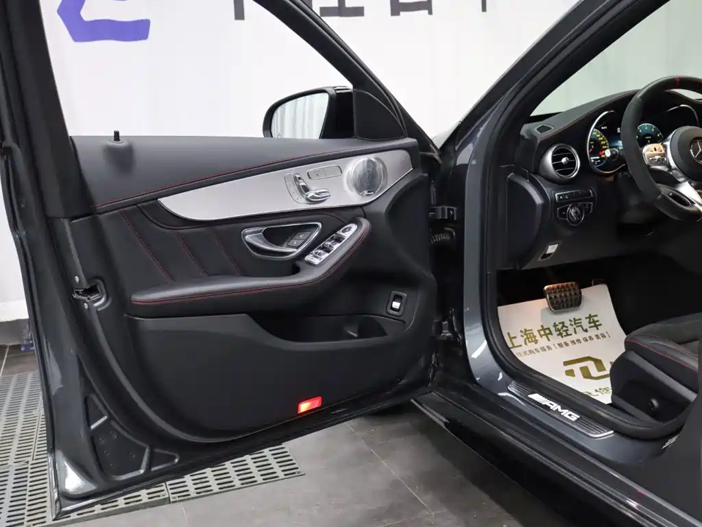 Mercedes-Benz C-Class AMG — миниатюра 5