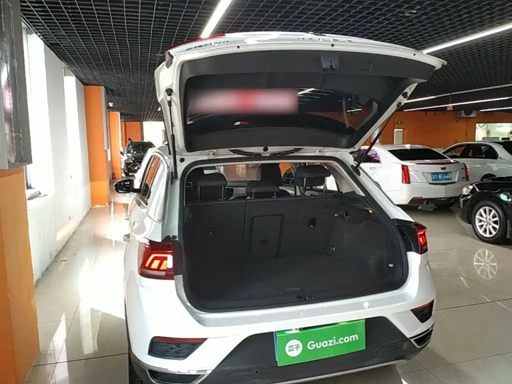 Volkswagen T-Roc — миниатюра 19