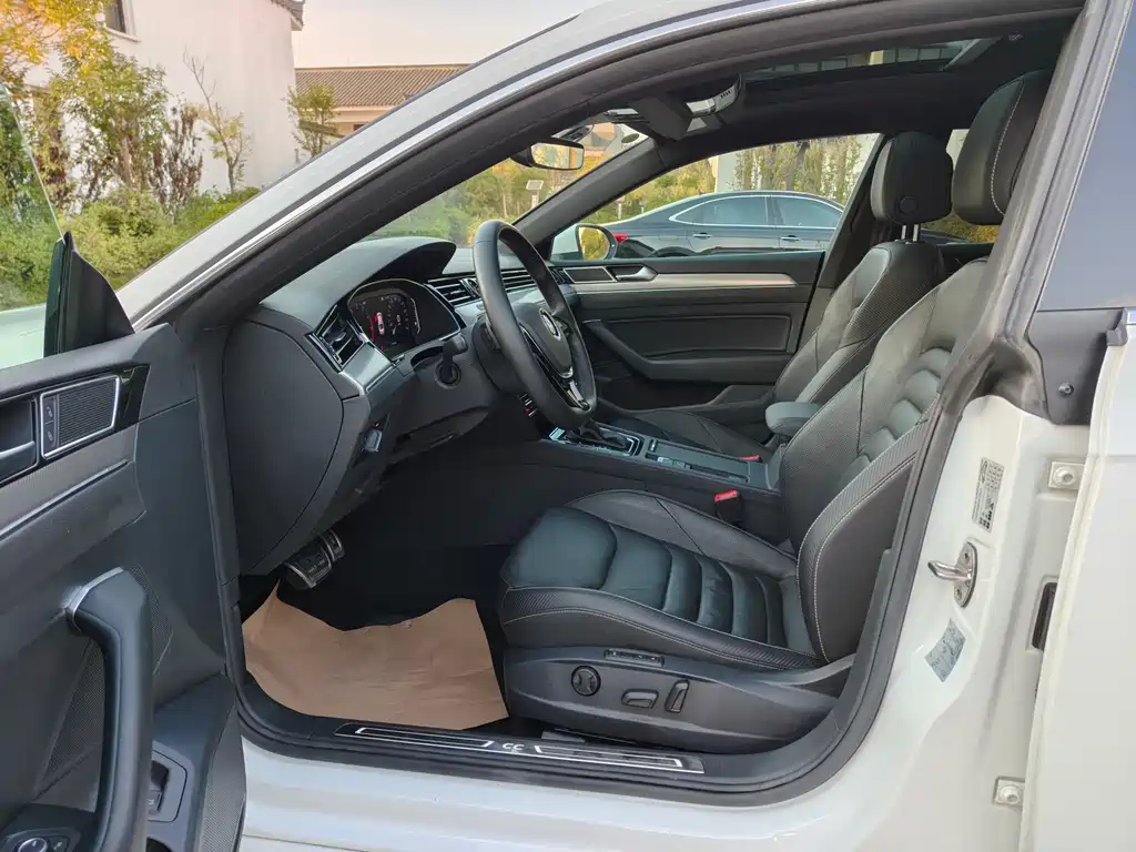 Volkswagen CC — миниатюра 9