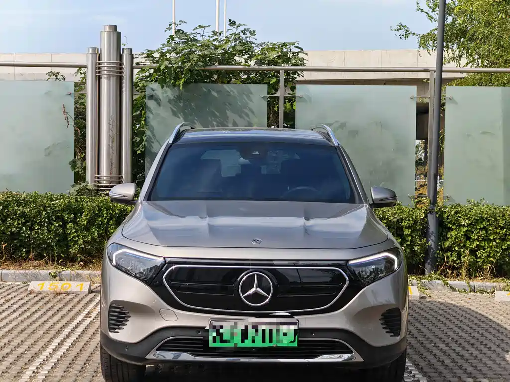 Mercedes-Benz EQB — миниатюра 2