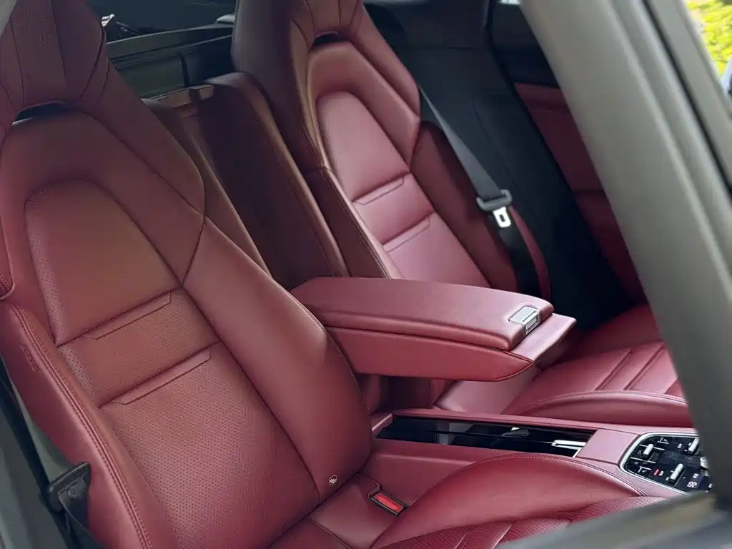 Porsche Panamera — миниатюра 16