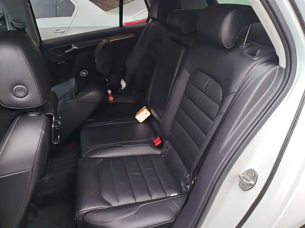 Volkswagen Golf — миниатюра 17