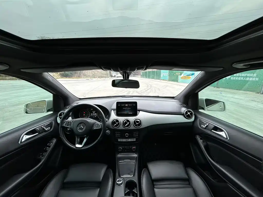 MERCEDES-BENZ B CLASS