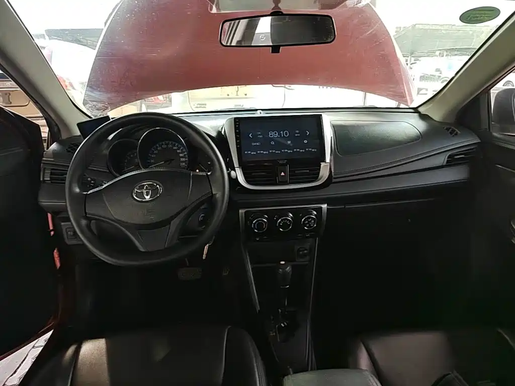 Toyota Vios — миниатюра 10