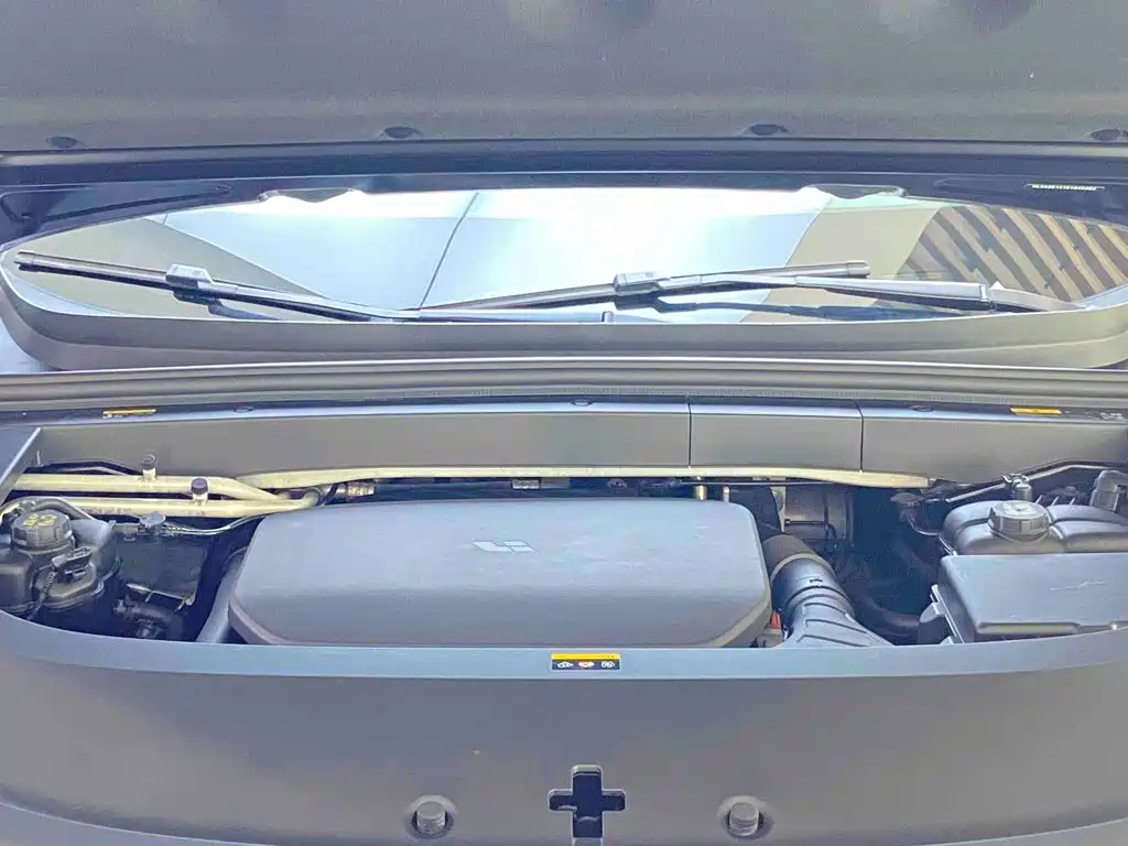 Li Auto Li L6 — миниатюра 16