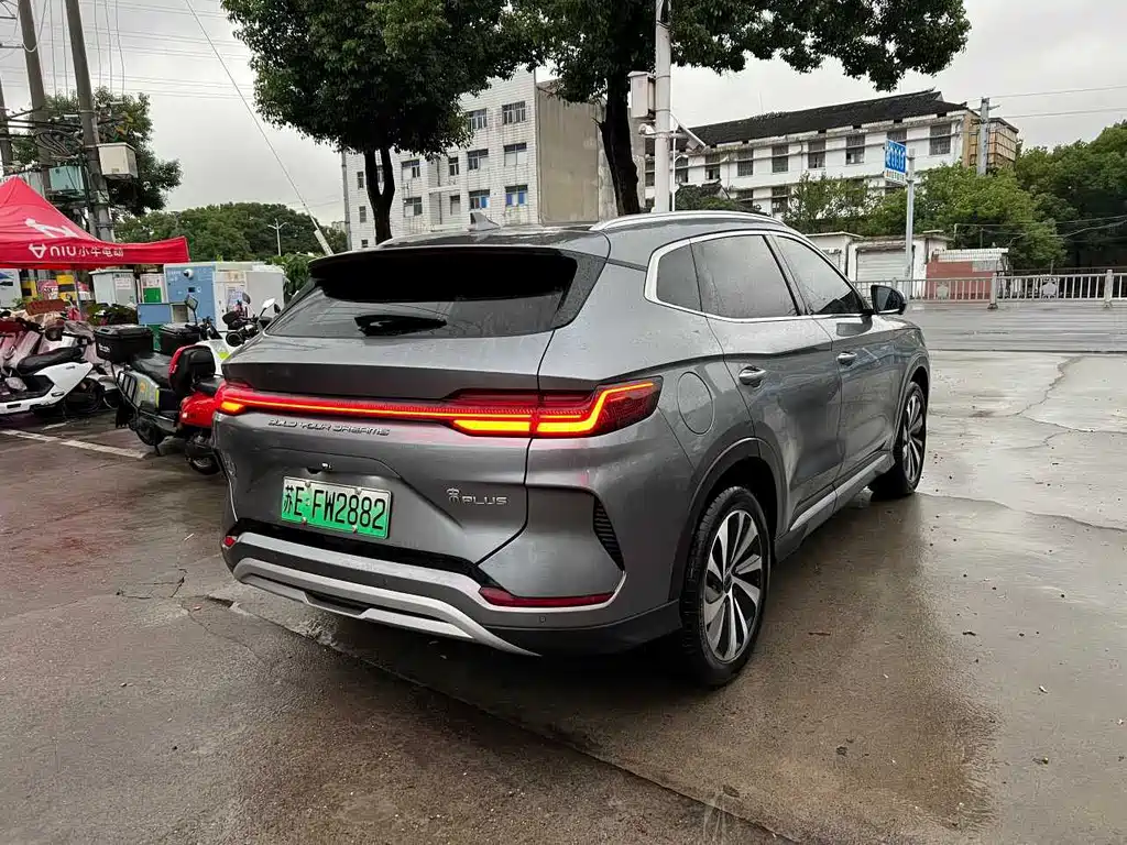 BYD PLUS New Energy — миниатюра 6