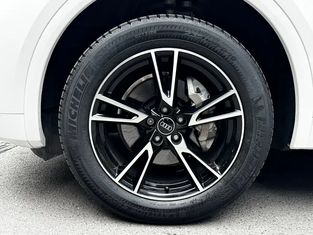 Audi Q5L 2022 40T Fashion