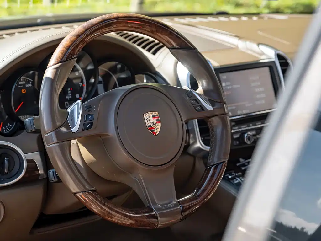 Porsche Cayenne 2011 Cayenne Turbo 4.8T