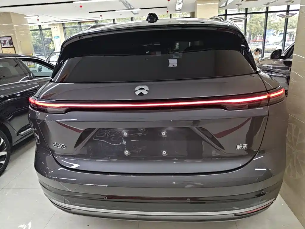 NIO ES6 — миниатюра 6