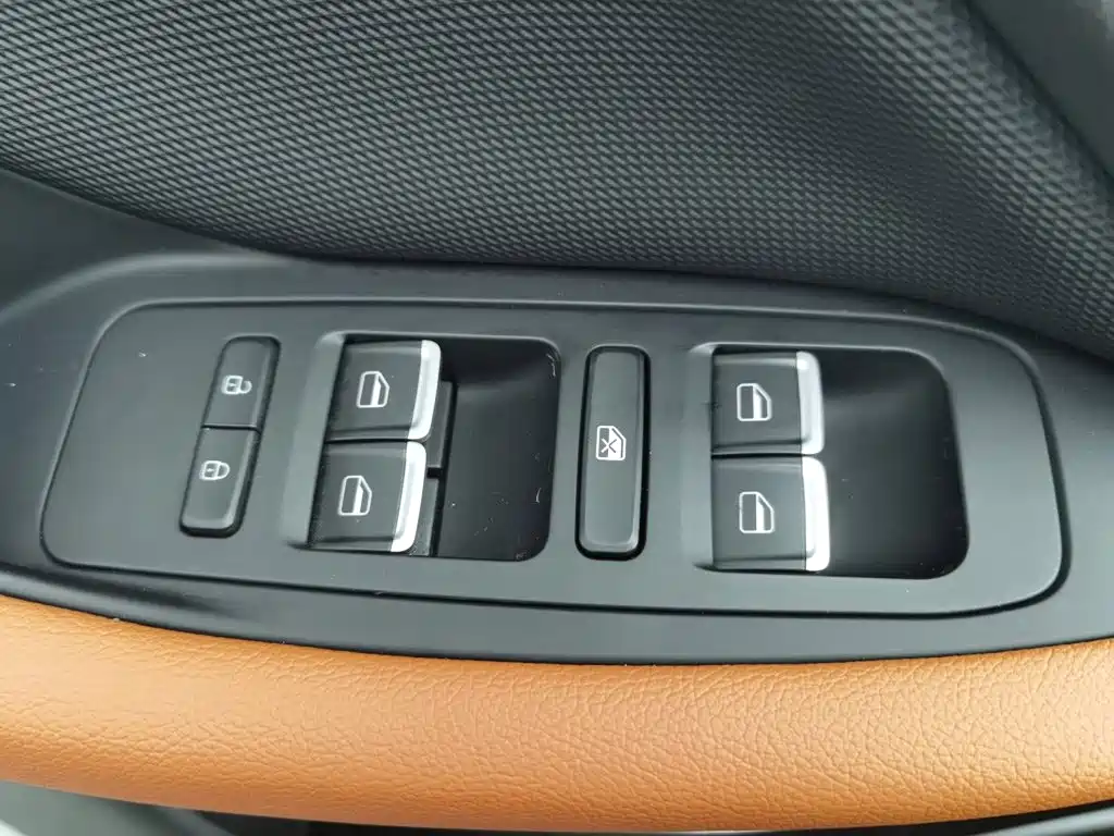 Chery Tiggo 7 — миниатюра 9