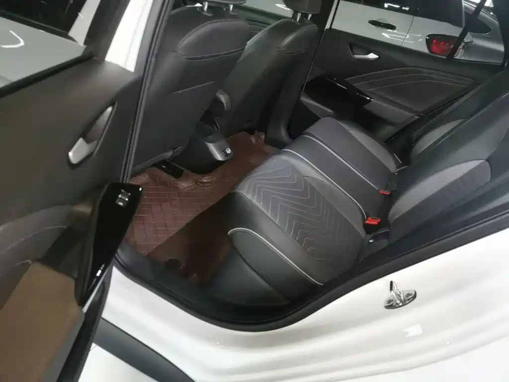 Volkswagen ID.3 — миниатюра 17