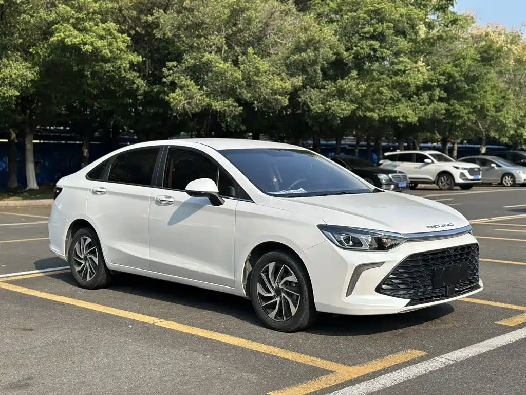 BAIC U5 Plus — миниатюра 3