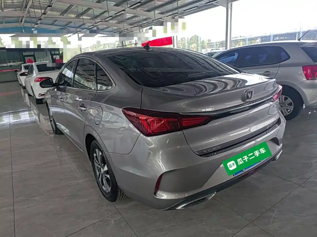 Changan Eado — миниатюра 5
