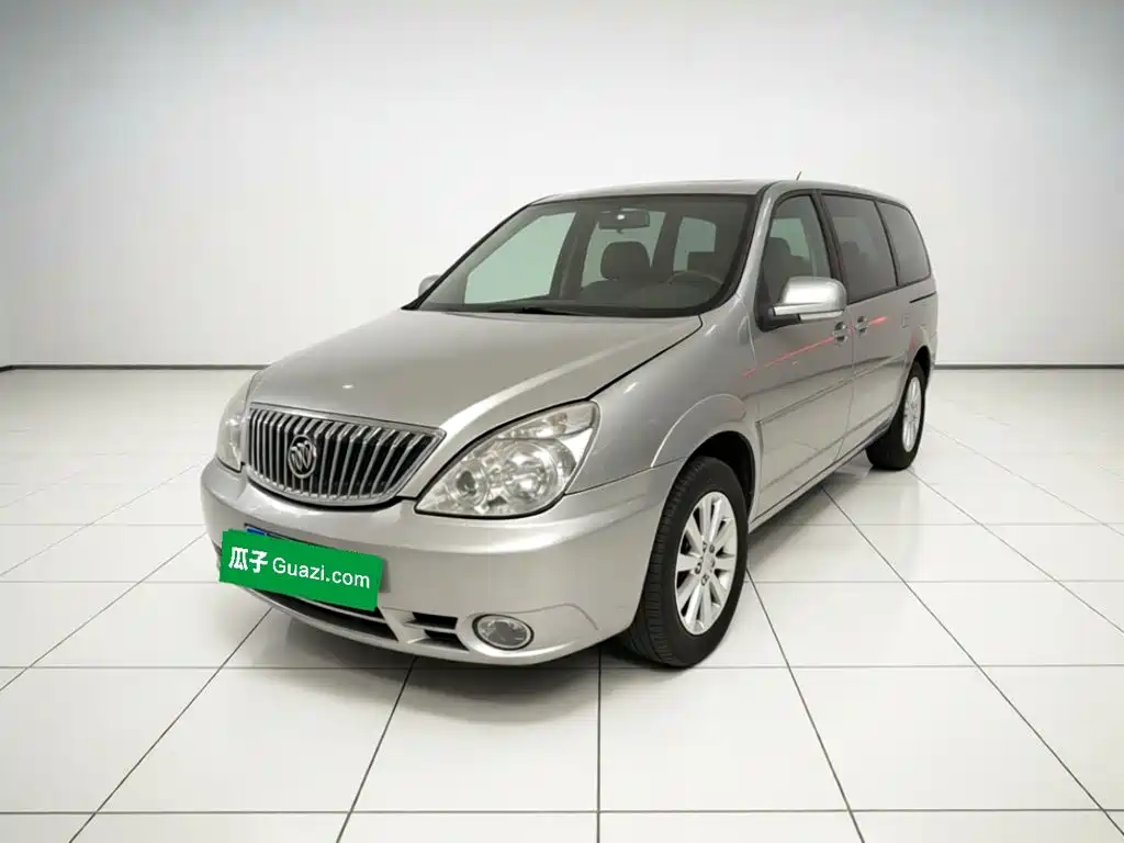 Buick GL8 — миниатюра 2