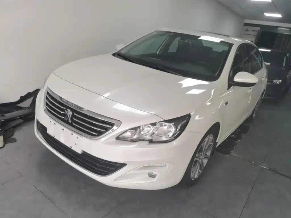 Peugeot 408 — миниатюра 2