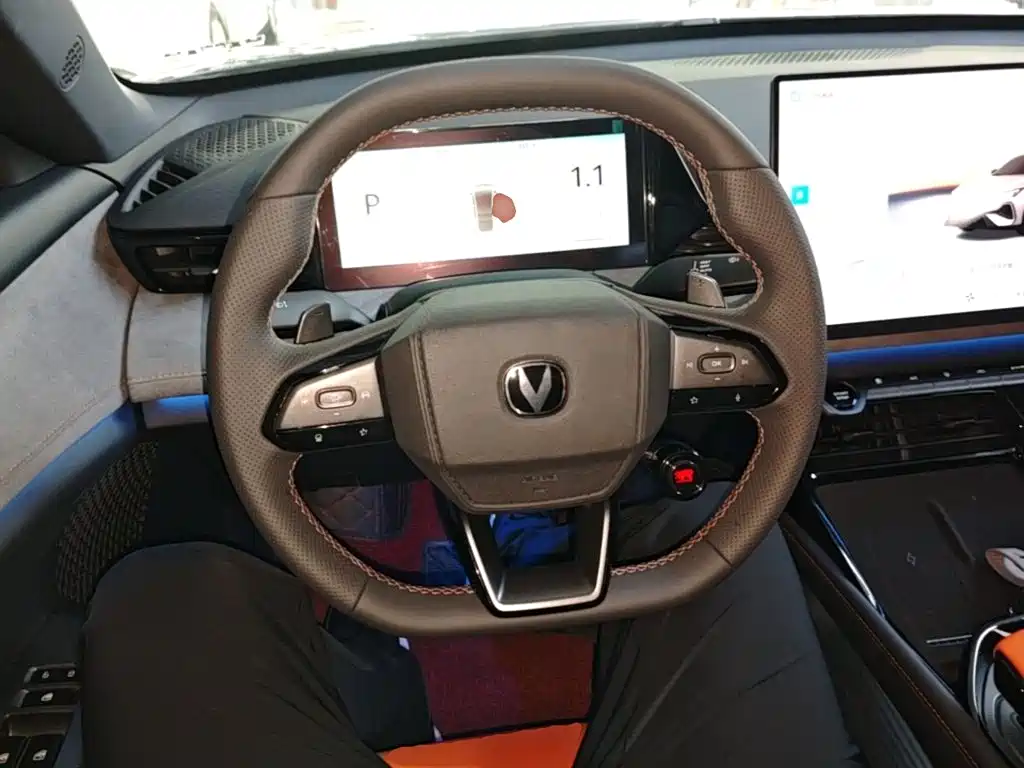 Changan UNI-V — миниатюра 11