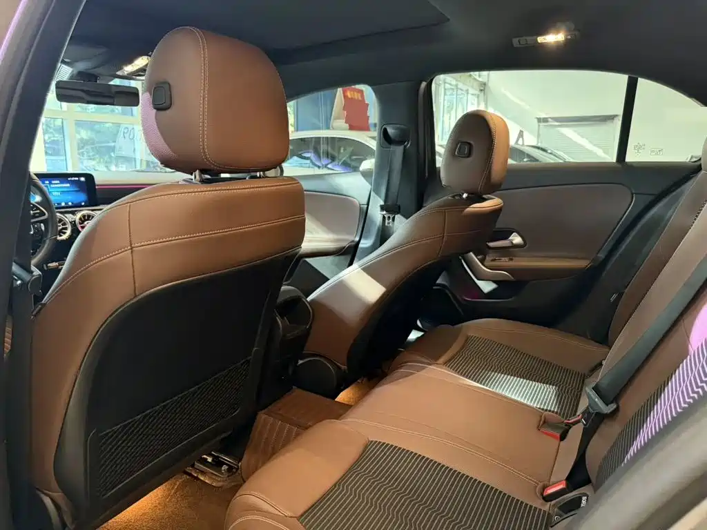 Mercedes-Benz A-Class (Import) — миниатюра 5