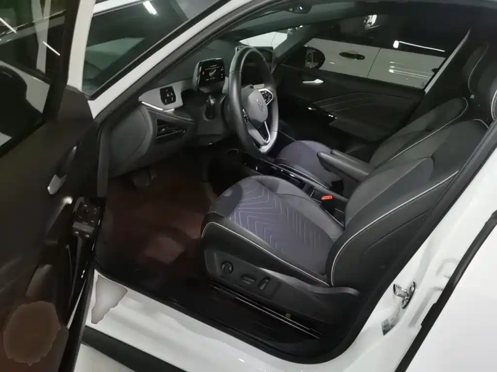 Volkswagen ID.3 — миниатюра 16