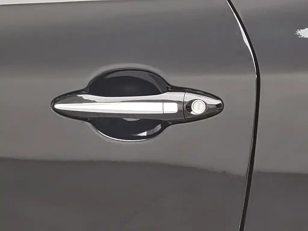Kia Shuma — миниатюра 18