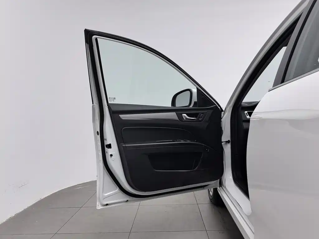 Bestune B30 — миниатюра 8