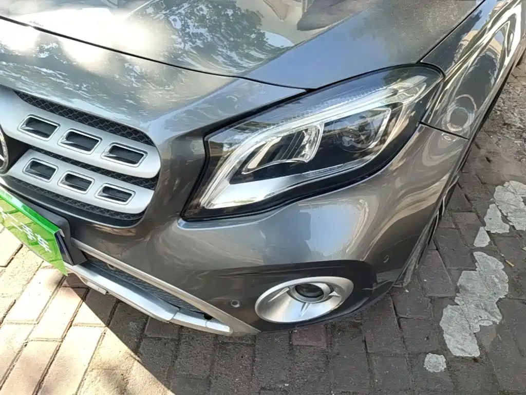 Mercedes-Benz GLA — миниатюра 24