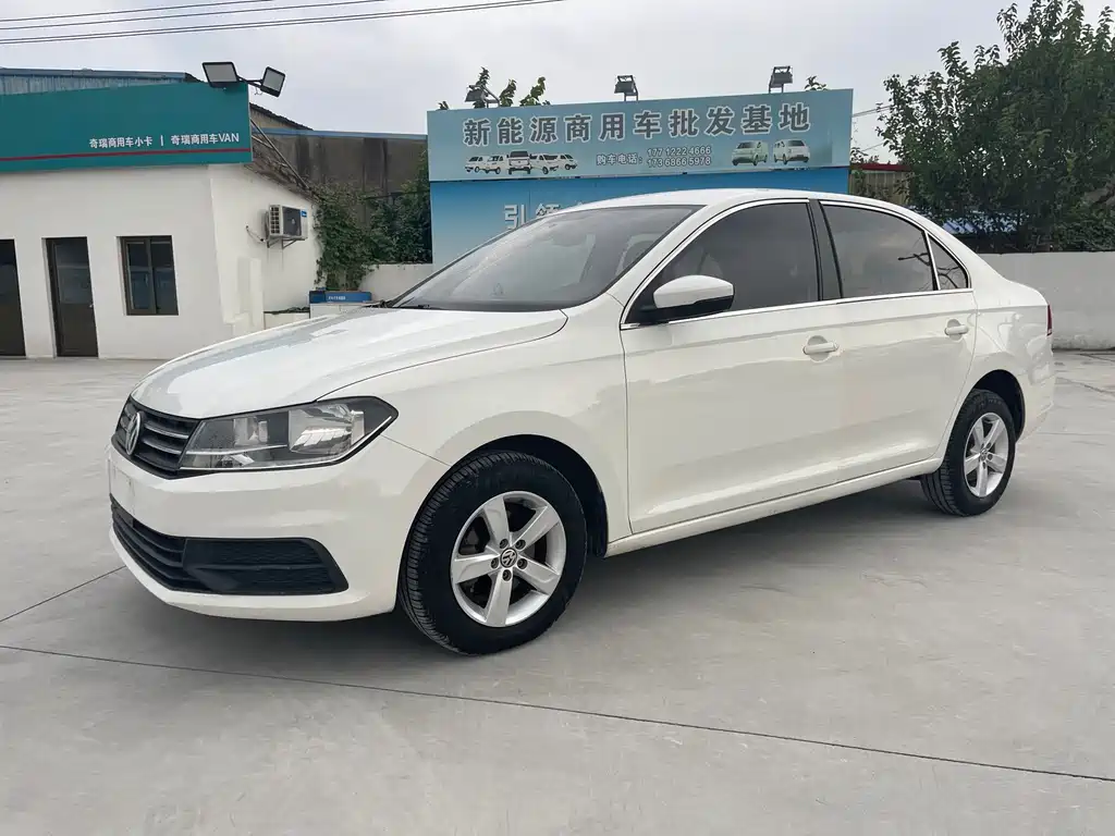 Volkswagen Santana — миниатюра 3