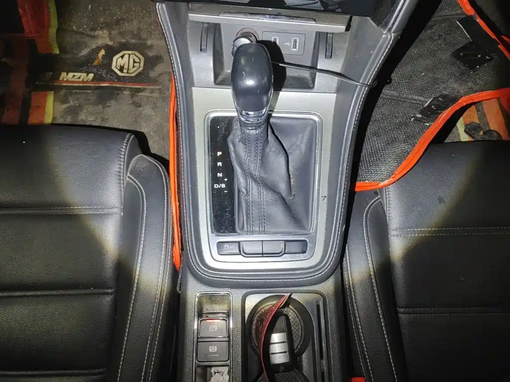 MG MG6 — миниатюра 14