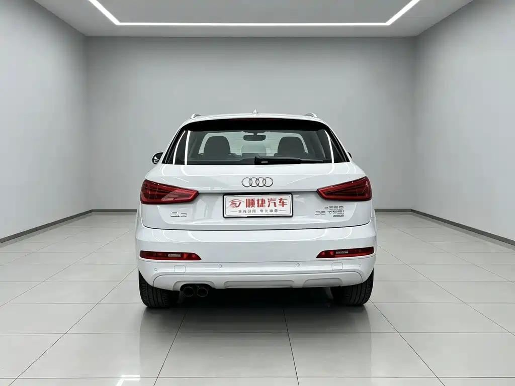 Audi Q3 — миниатюра 10