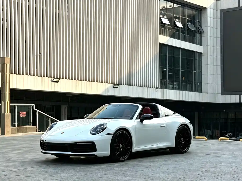 Porsche 911 2023 Targa 4 3.0T