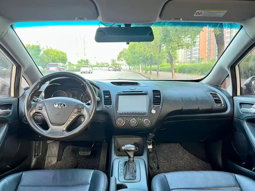 Kia K3 — миниатюра 5