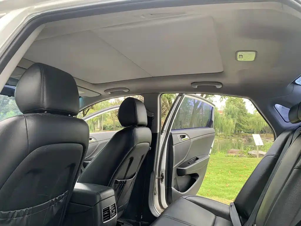 Hyundai Mistra — миниатюра 13